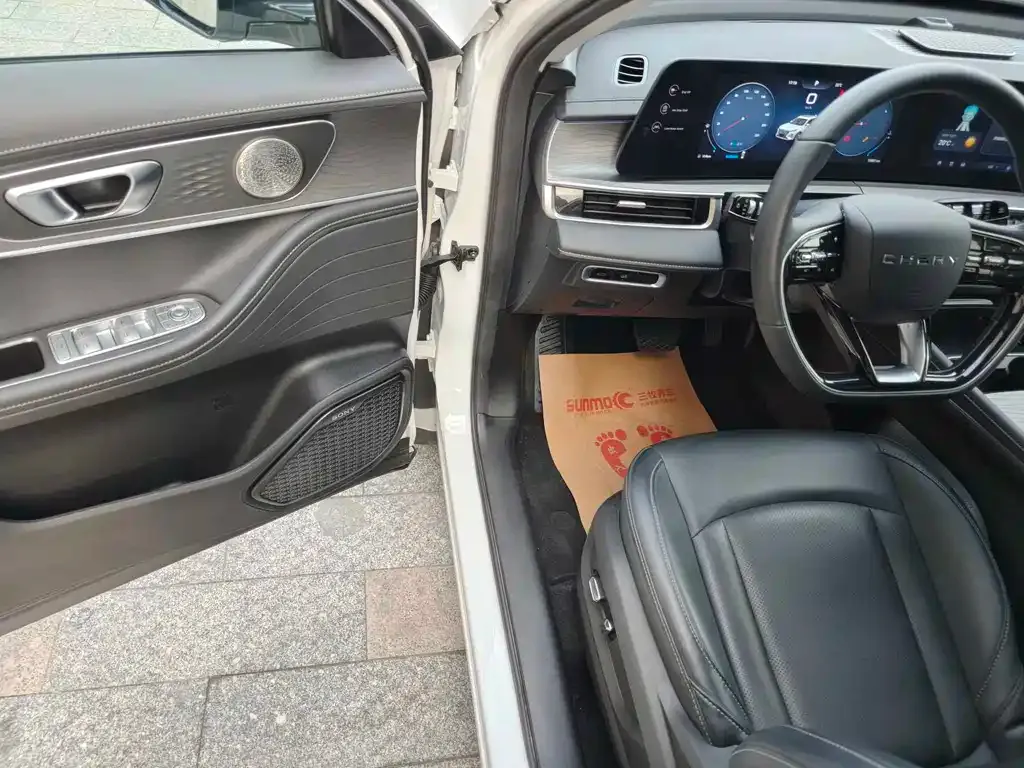 Chery Tiggo 8 PRO — фото 10