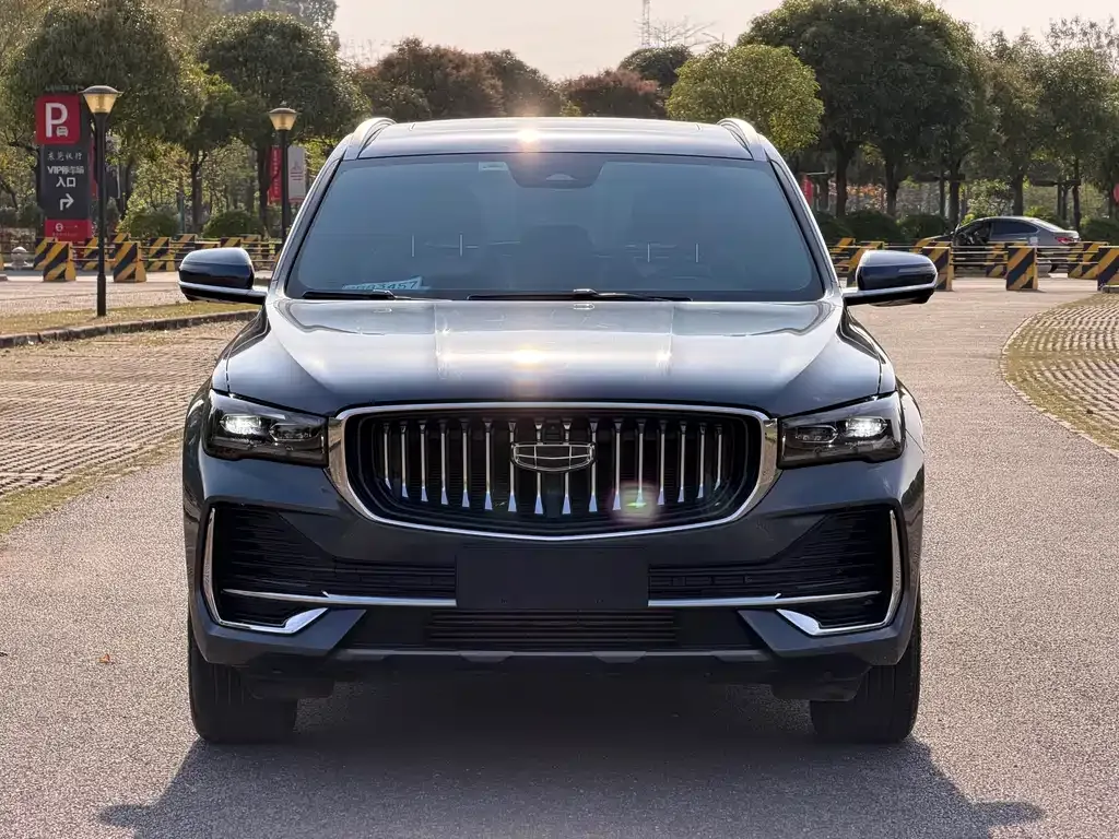 Geely Xingyue L — фото 10