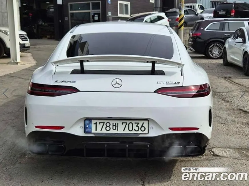 Mercedes-Benz AMG GT — фото 5