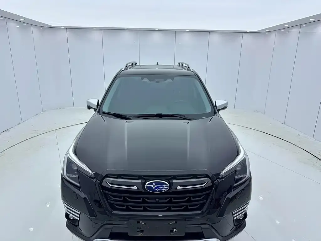 Subaru Forester — фото 9
