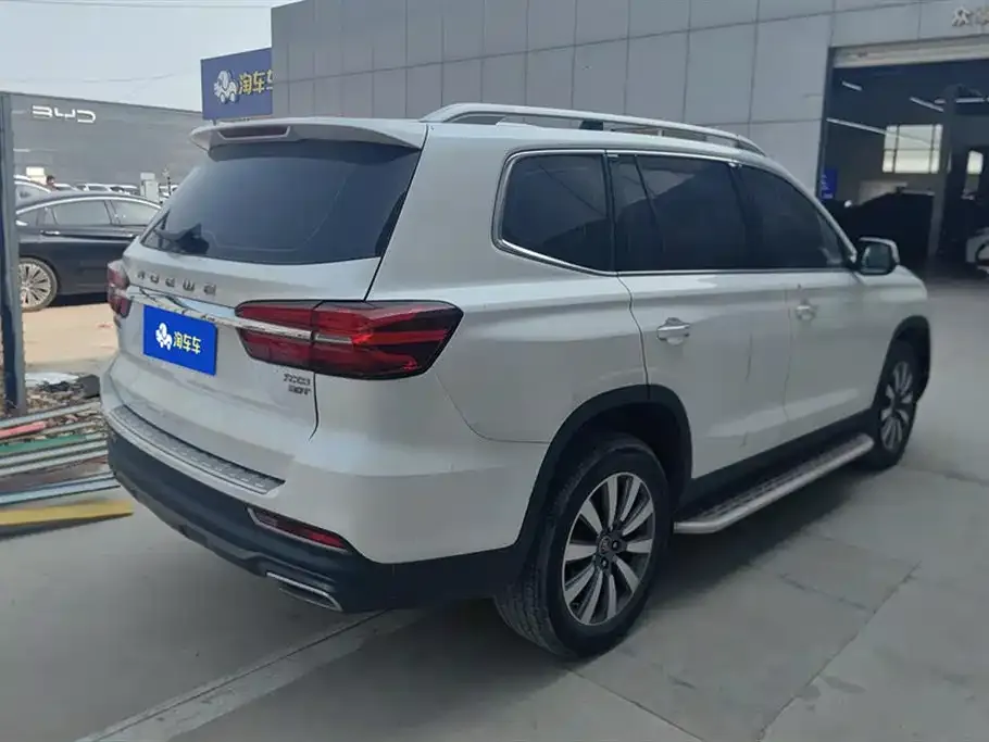 Roewe RX8 — фото 4