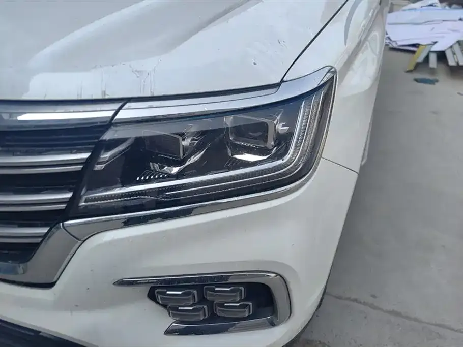 Roewe RX8 — фото 8