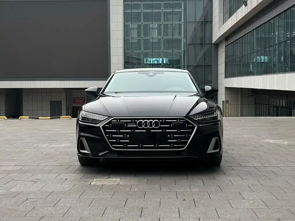 Audi A7L — фото 4