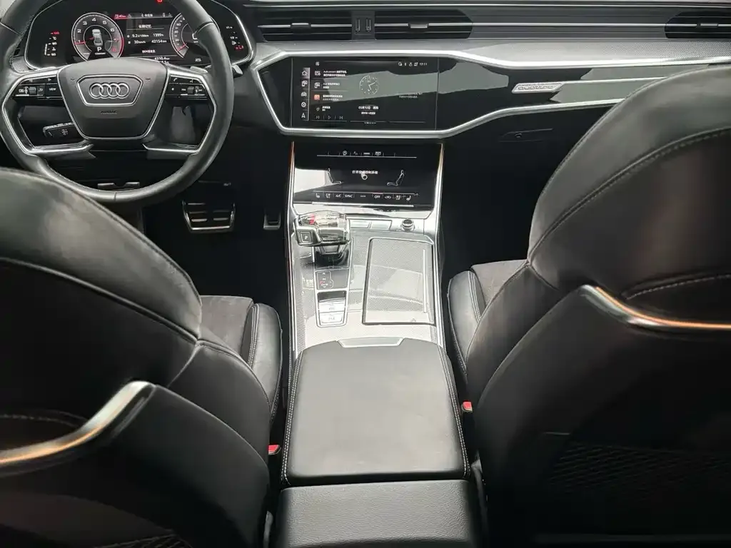 Audi A7L — фото 2
