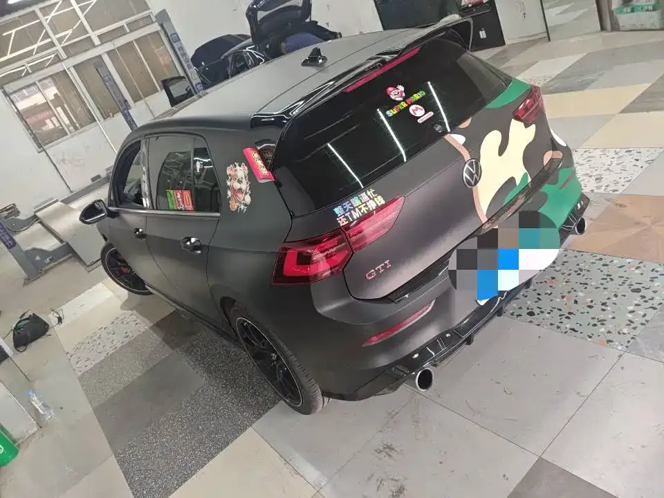 Volkswagen Golf GTI — фото 10