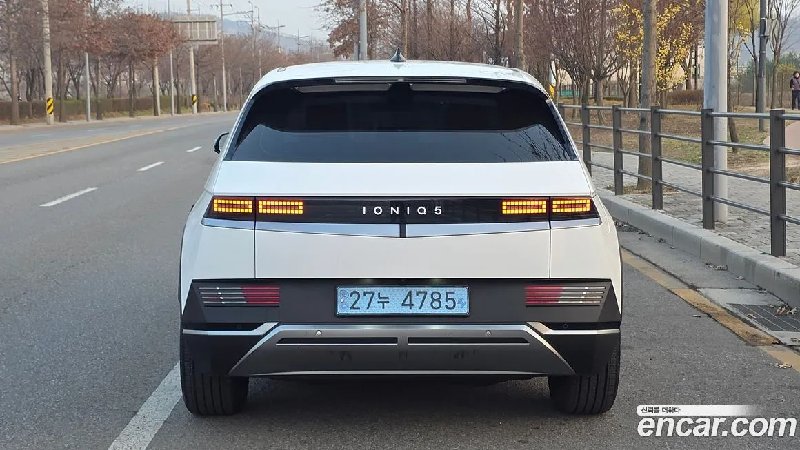 Hyundai Ioniq5 — фото 2