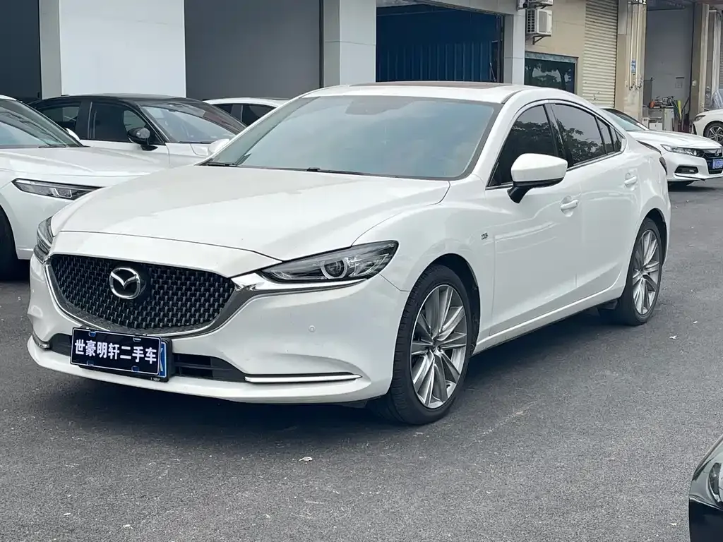 Mazda Atenza — фото 1