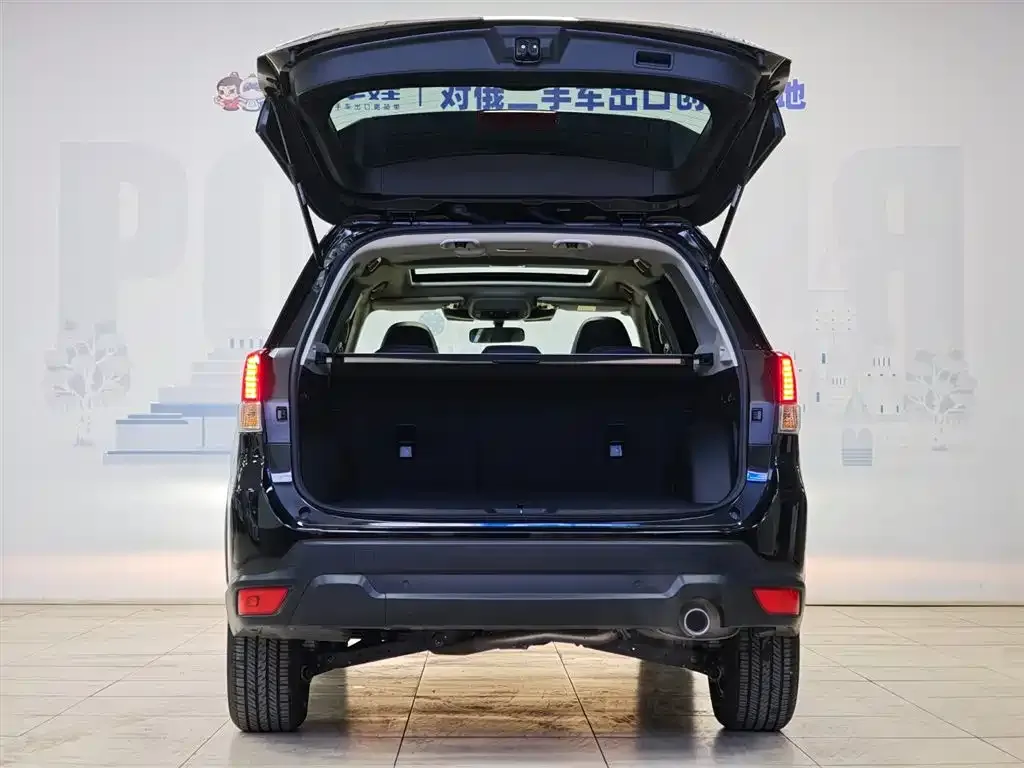 Subaru Forester — фото 5