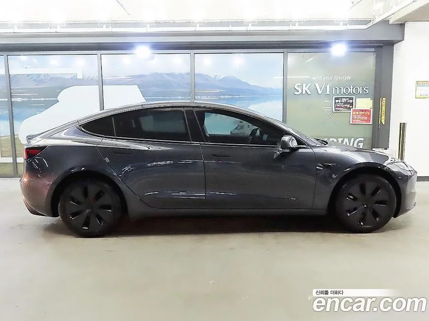 Tesla Model 3 — фото 6