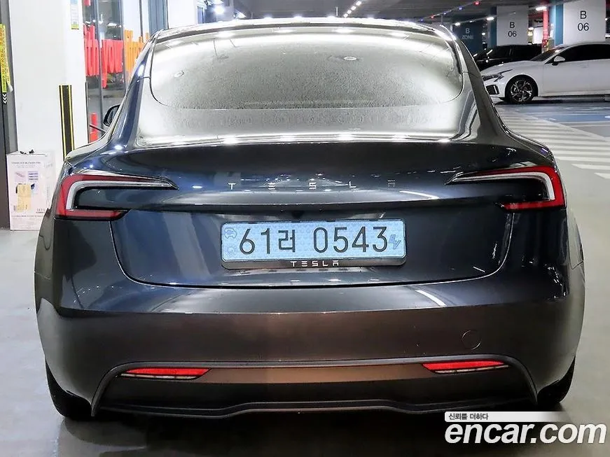 Tesla Model 3 — фото 2