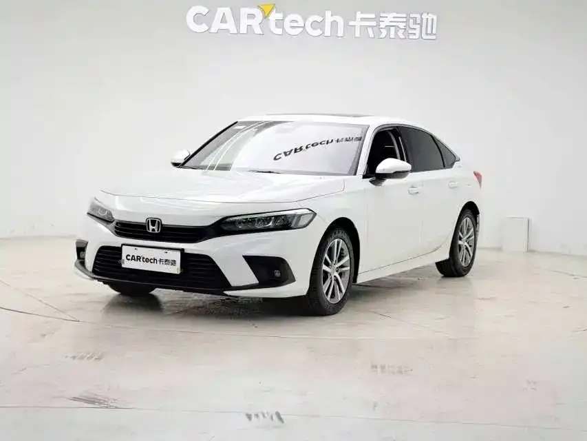 Honda Civic — фото 1