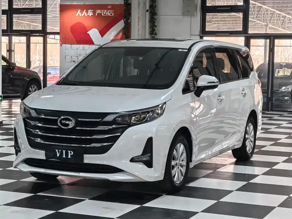 GAC Motor Trumpchi M6 — фото 1
