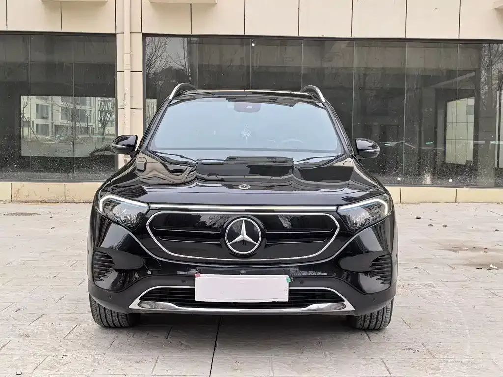 Mercedes-Benz EQB — фото 2