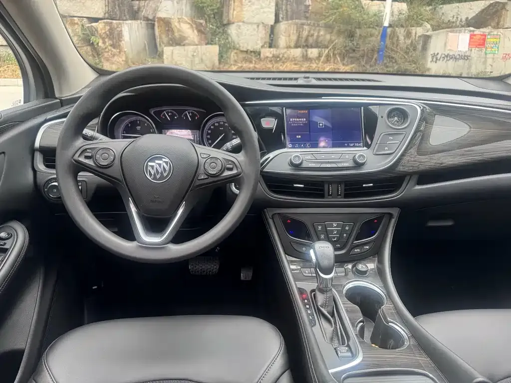Buick Envision Plus — фото 6