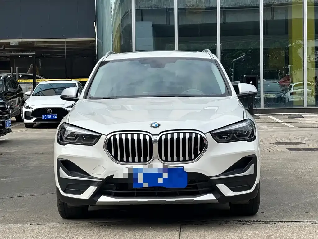 BMW X1 — фото 6