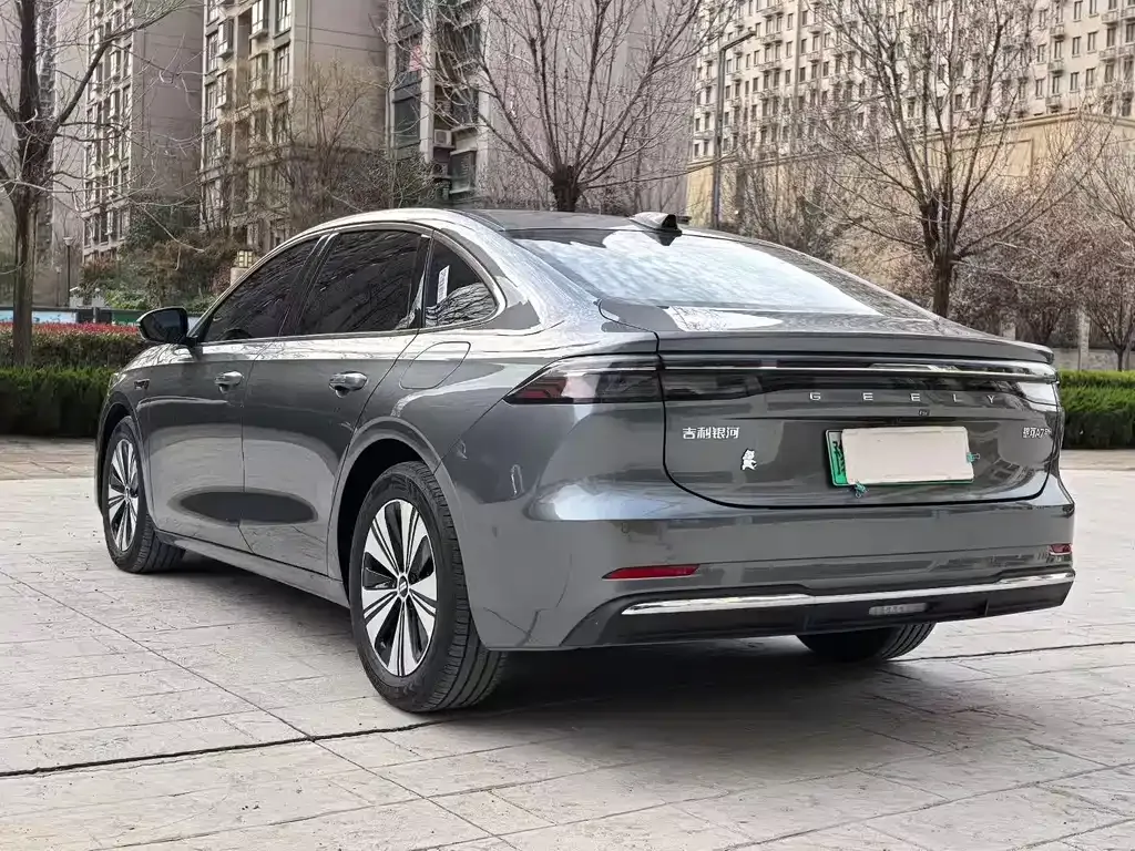 Geely Galaxy A7 — фото 5