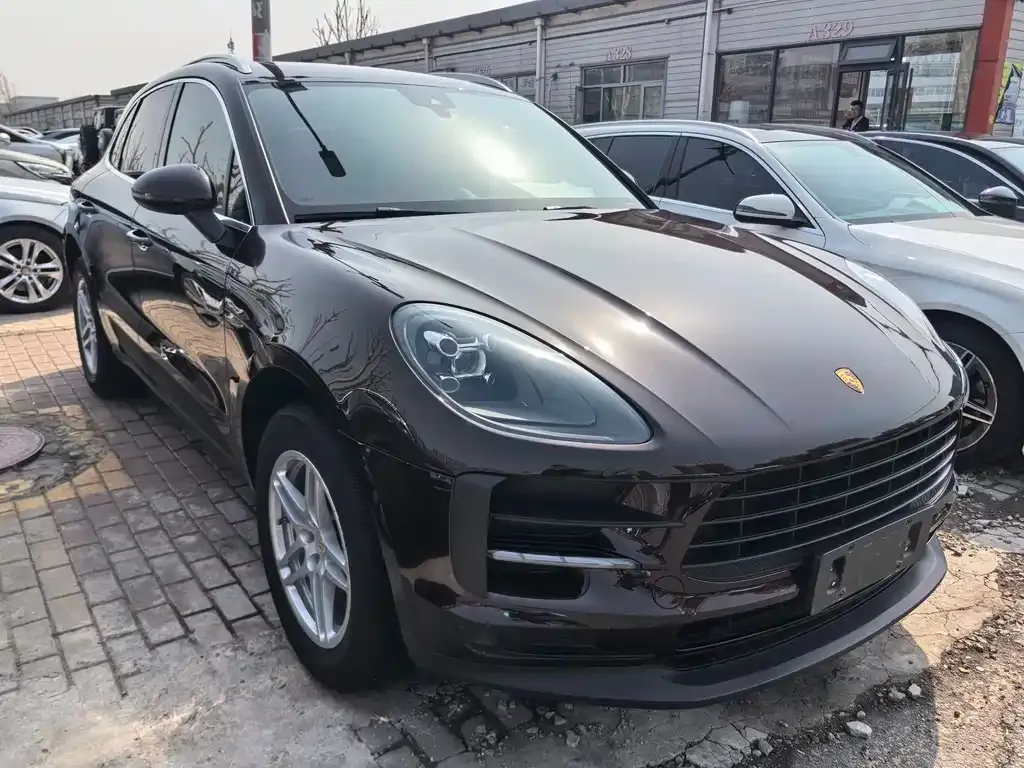 Porsche Macan — фото 6
