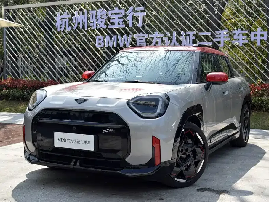 MINI Aceman JCW Electric — фото 1