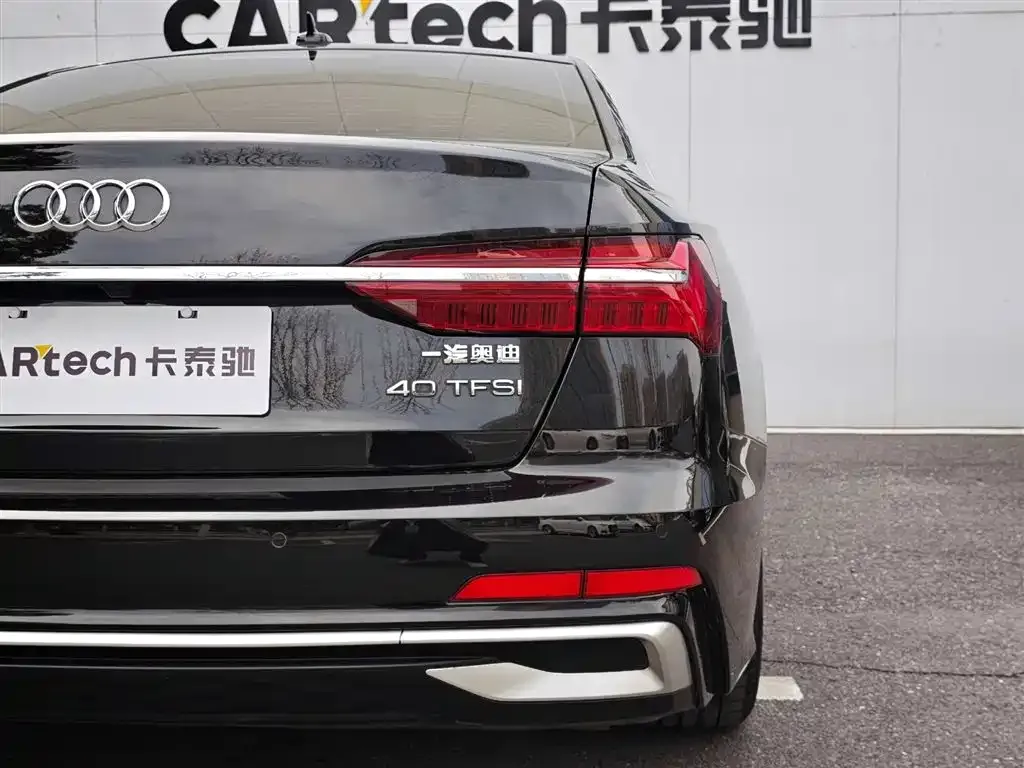 Audi A6L — фото 9