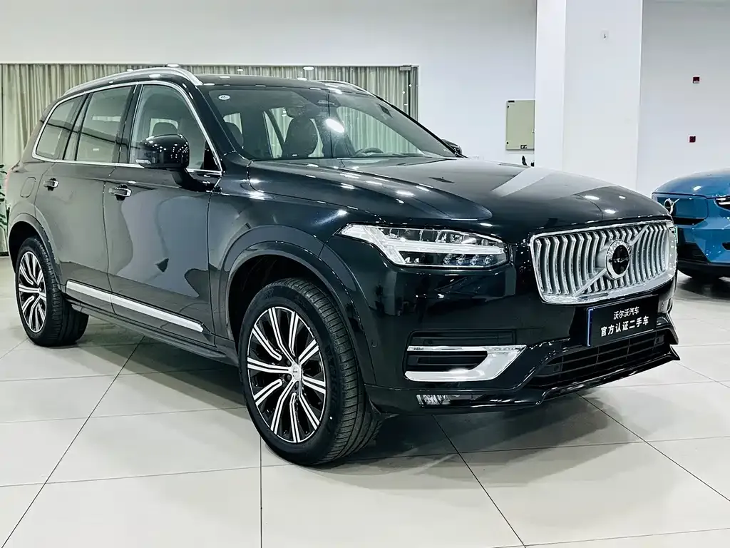 Volvo XC90 — фото 4