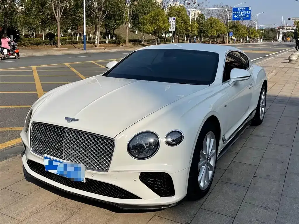 Bentley Continental — фото 1