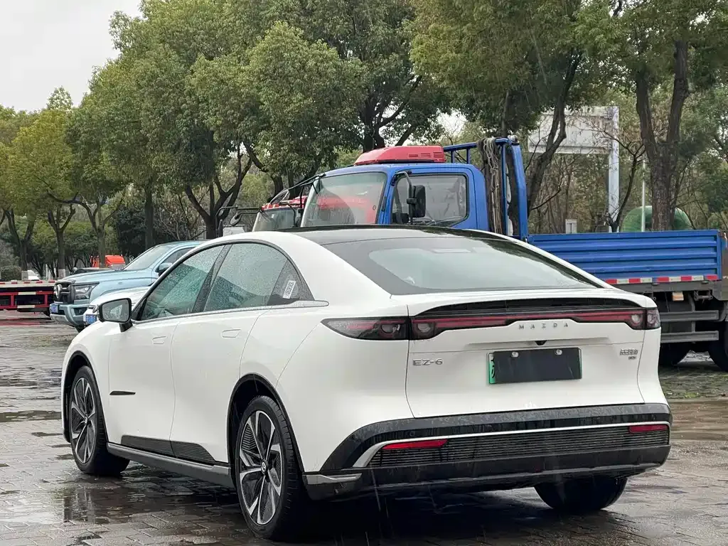 Mazda EZ-6 — фото 9
