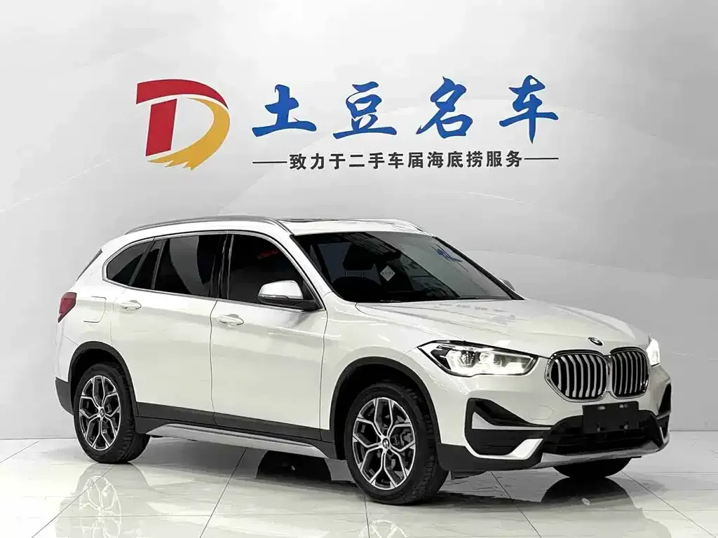 BMW X1 — фото 5