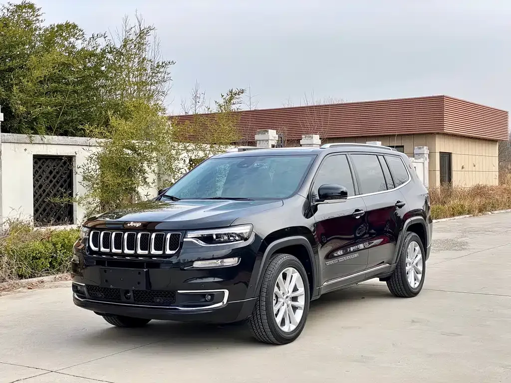 Jeep Grand Commander — фото 1