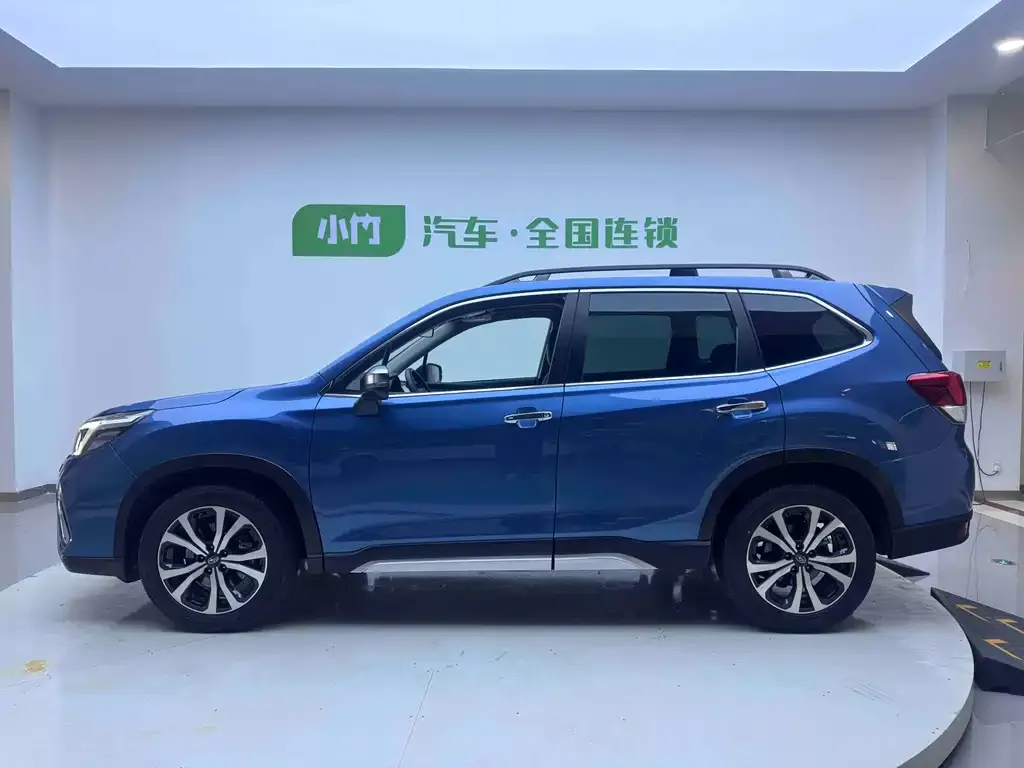 Subaru Forester — фото 5