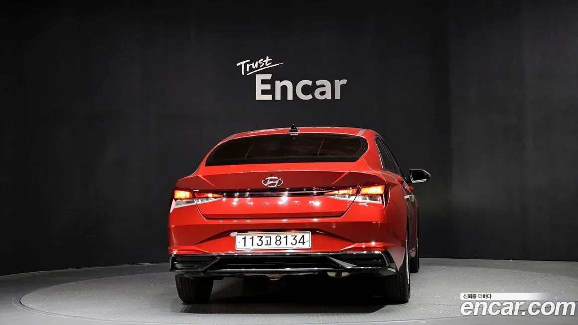 Hyundai AVANTE — фото 3