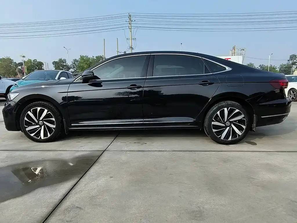 Volkswagen Passat — фото 2