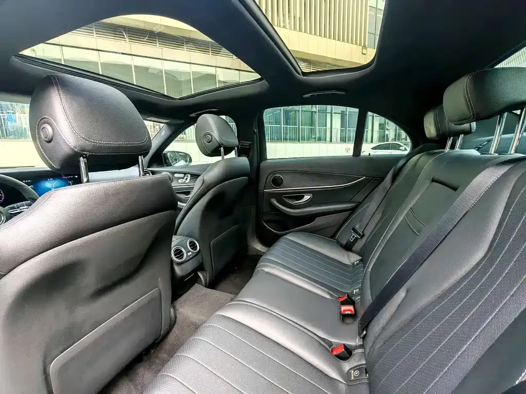 Mercedes-Benz E-Class (Import) — фото 3