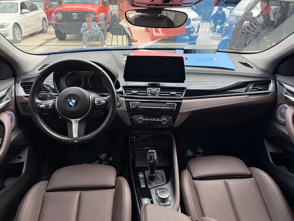 BMW X2 — фото 9