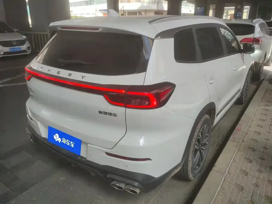 Chery Tiggo 8 — фото 10
