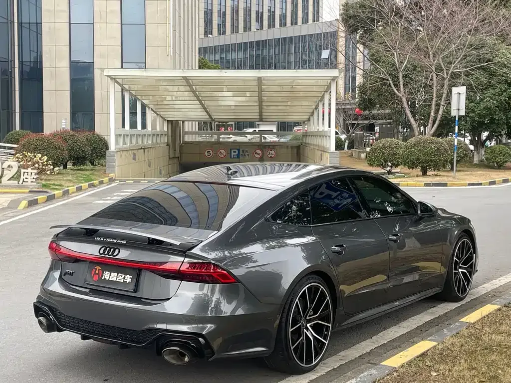 Audi A7 — фото 4