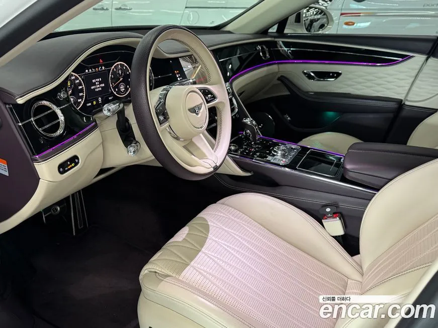 Bentley Flying Spur — фото 9