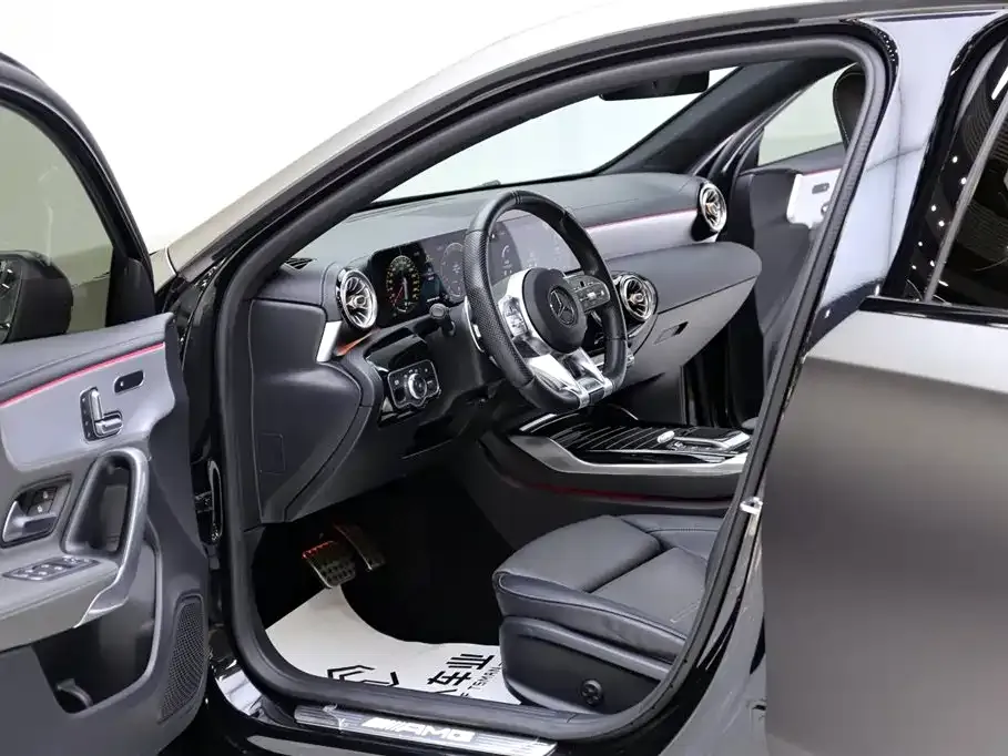 Mercedes-Benz A-Class AMG (Import) — фото 10