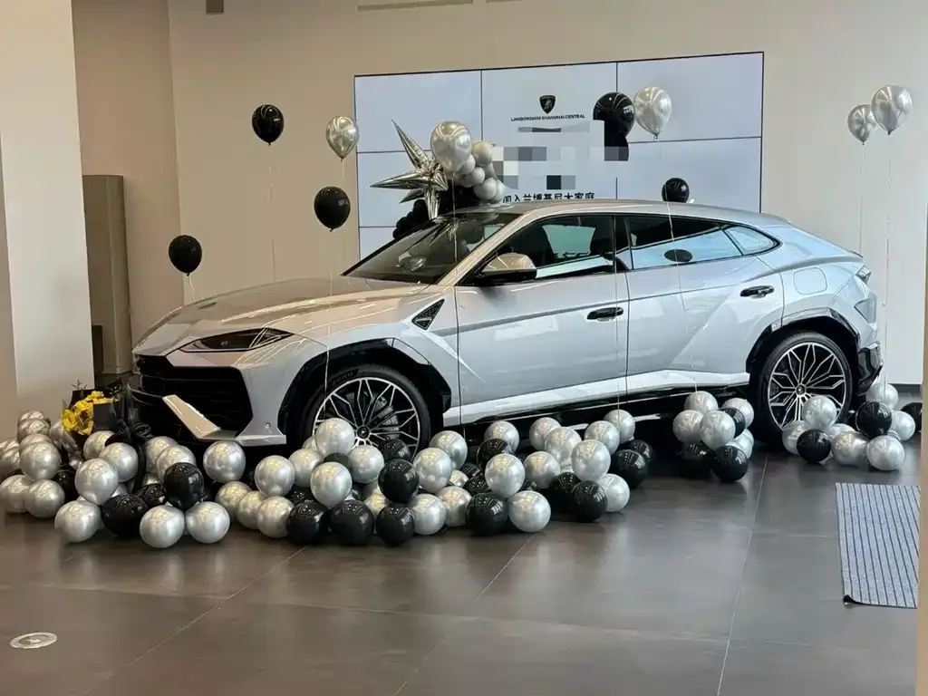 Lamborghini Urus SE — фото 1