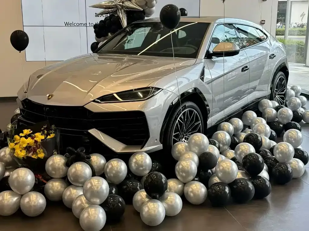 Lamborghini Urus SE — фото 3