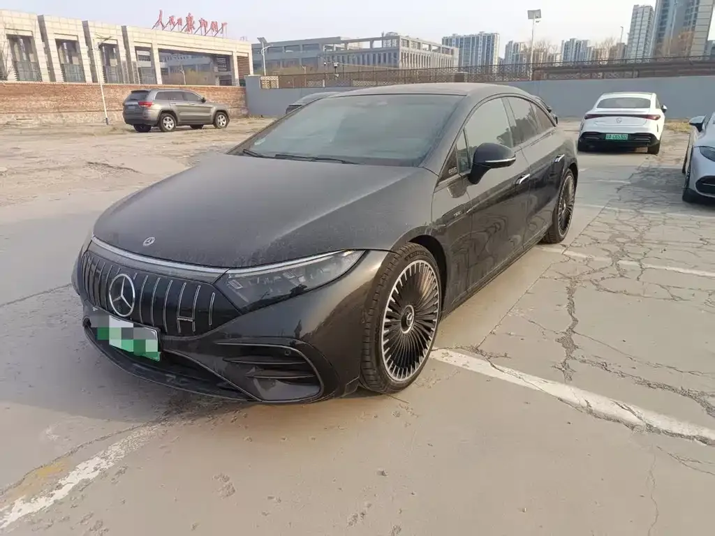Mercedes-Benz EQS AMG — фото 2