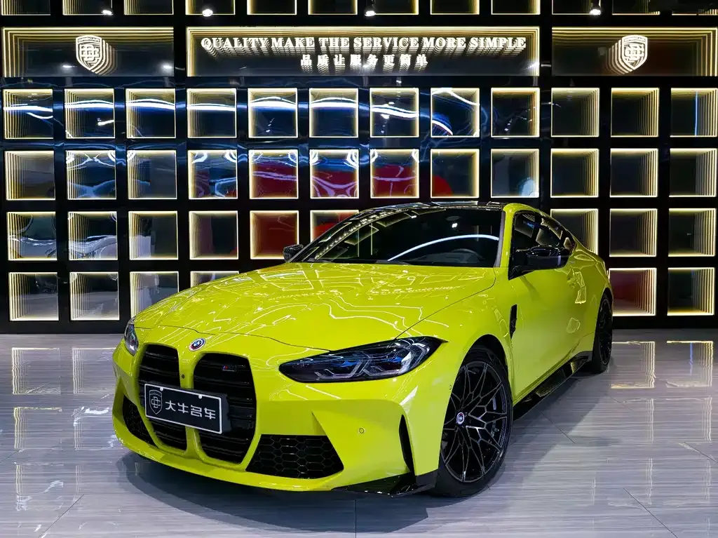 BMW M4 — фото 1