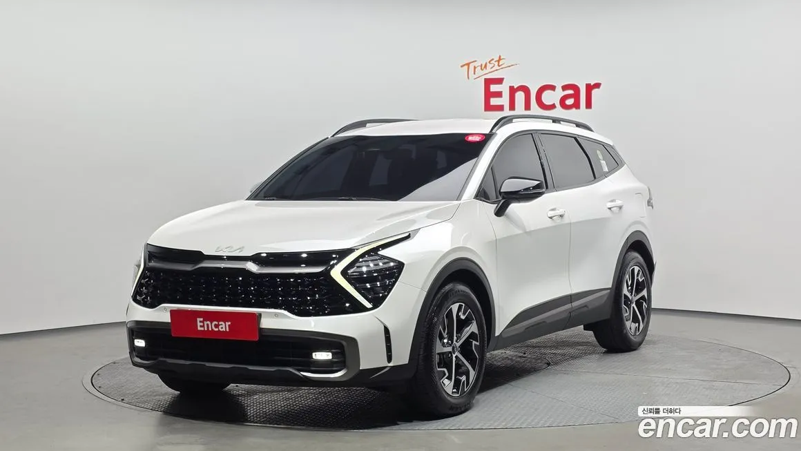 Kia Sportage — фото 1