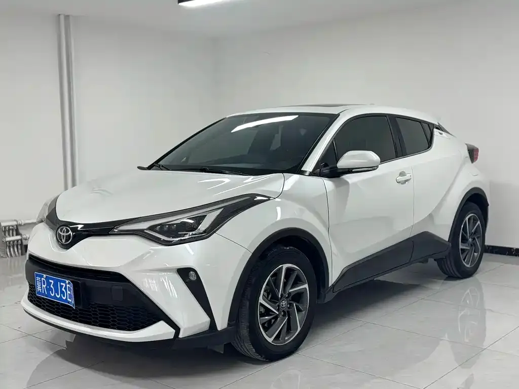 Toyota C-HR — фото 6