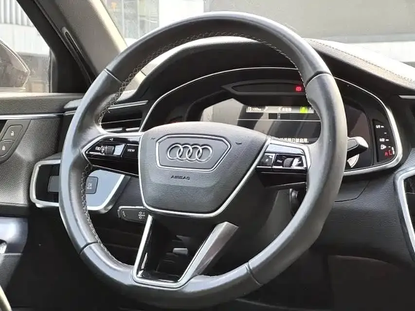 Audi A6L — фото 4