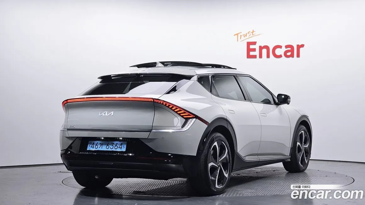 Kia EV6 — фото 2