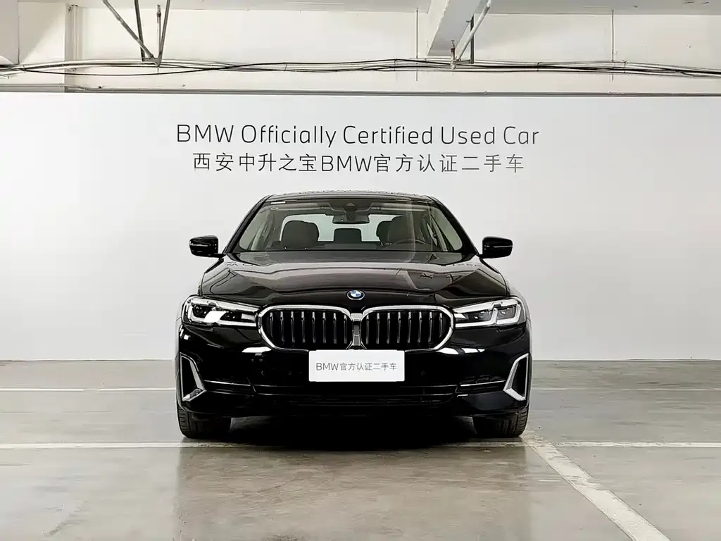 BMW 5 Series — фото 5