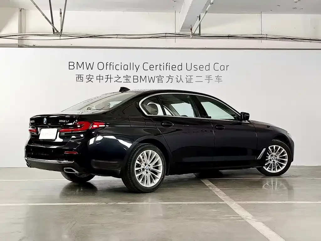 BMW 5 Series — фото 4