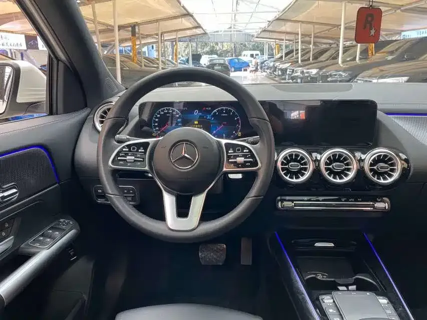 Mercedes-Benz GLA — фото 7