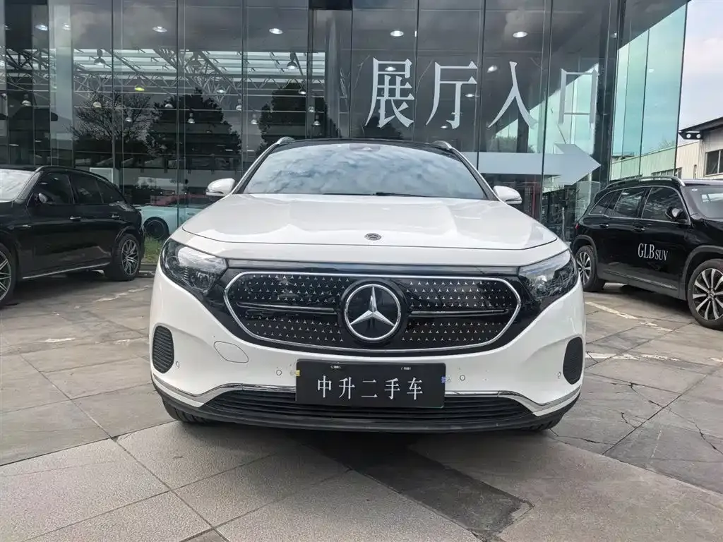 Mercedes-Benz EQA — фото 10