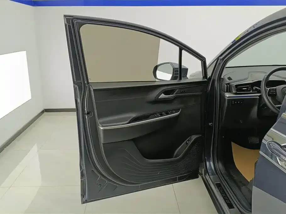 Hyundai Custo — фото 10
